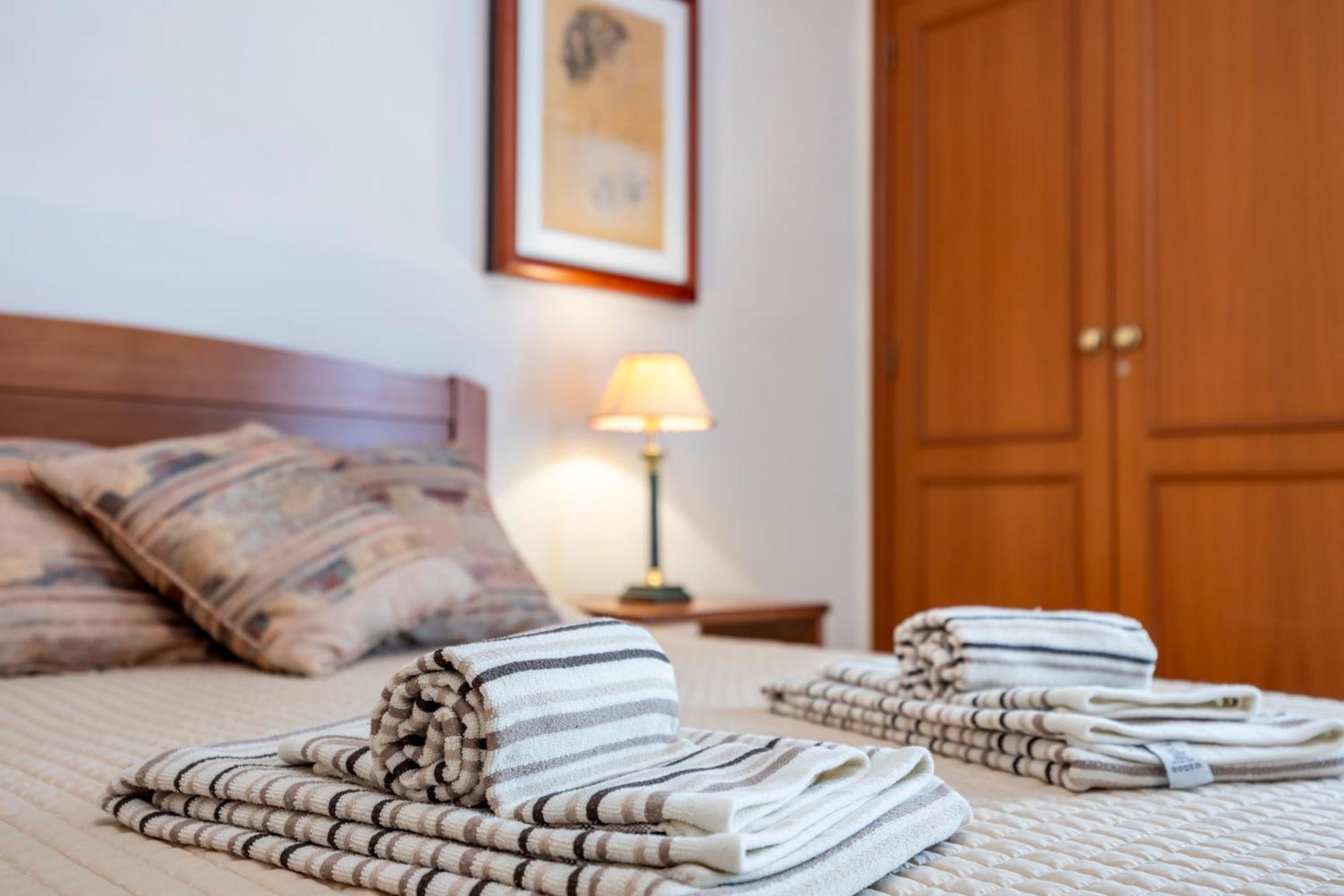 Apartamentos Mira Rio ラゴス エクステリア 写真